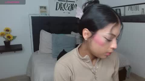 vane online show from October 5, 8:51 pm