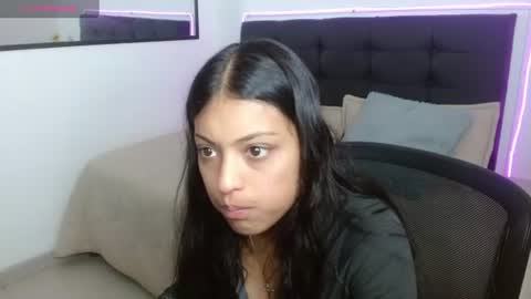 vane online show from July 20, 7:49 pm