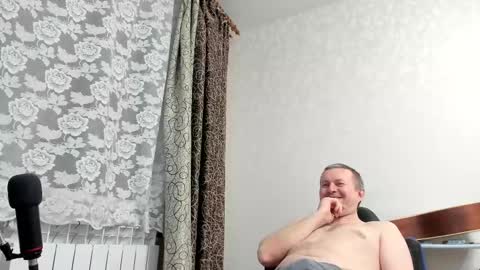vano_822 online show from February 27, 10:20 pm