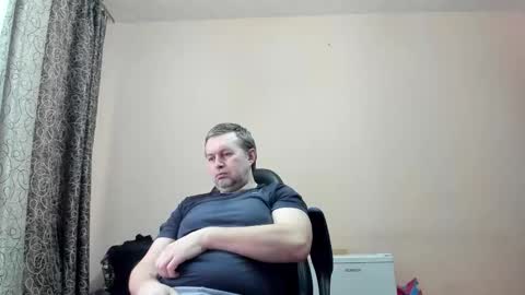 Snapshot of vano_822 chatting on March 3, 9:37 am vano_822 online show from March 3, 9:37 am