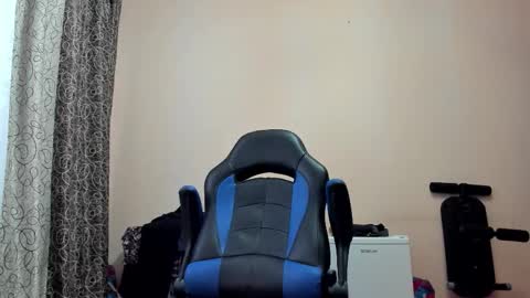 Snapshot of vano_822 chatting on March 28, 5:18 am vano_822 online show from March 28, 5:18 am