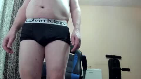 Snapshot of vano_822 chatting on April 10, 6:56 pm vano_822 online show from April 10, 6:56 pm