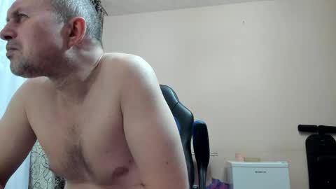 Snapshot of vano_822 chatting on April 13, 4:34 pm vano_822 online show from April 13, 4:34 pm
