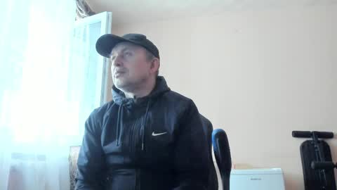Snapshot of vano_822 chatting on May 9, 8:08 am vano_822 online show from May 9, 8:08 am