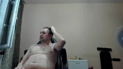 Snapshot of vano_822 chatting on May 23, 8:24 pm vano_822 online show from May 23, 8:24 pm