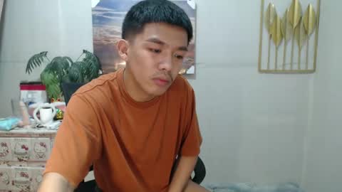 vanxxx2005 online show from December 10, 8:38 pm