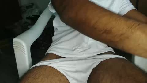 Snapshot of varunnvk chatting on December 7, 9:39 am varunnvk online show from December 7, 9:39 am