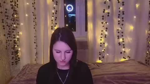 Snapshot of varymalk chatting on December 17, 5:08 pm varymalk online show from December 17, 5:08 pm