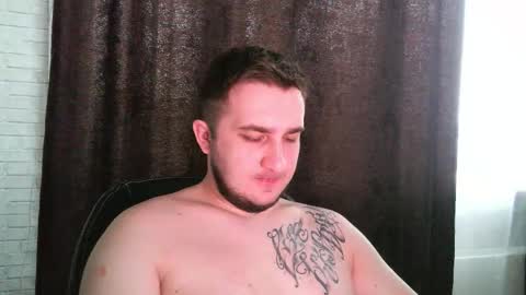 Snapshot of vashzima chatting on February 20, 9:10 am iSex online show from February 20, 9:10 am