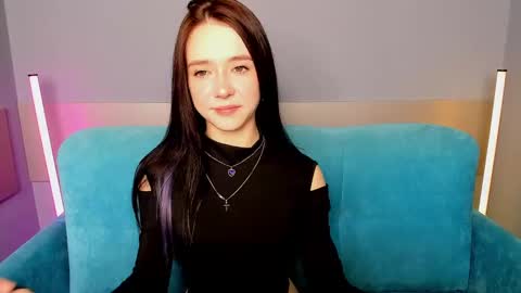 Snapshot of vasilisalove chatting on January 8, 1:42 am VasilisaLove online show from January 8, 1:42 am