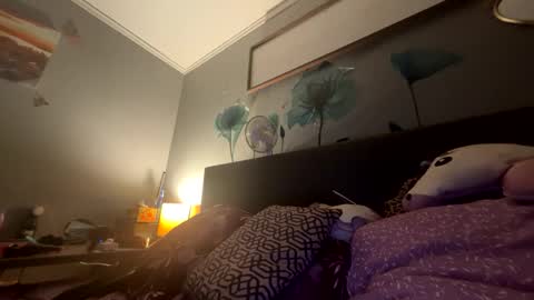 vaua089 online show from September 17, 5:31 am