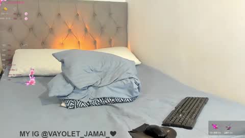 Hi Im Vayolet online show from December 20, 10:00 pm