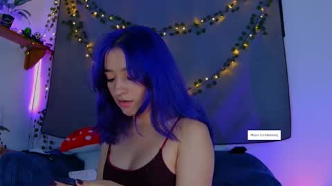 Vayolett online show from November 3, 12:24 am