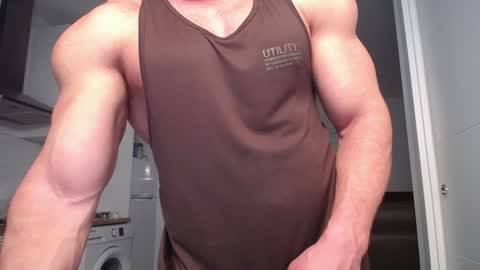 Snapshot of vecinito_ctb chatting on December 11, 12:12 pm Toni Martins online show from December 11, 12:12 pm