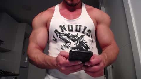 Snapshot of vecinito_ctb chatting on January 4, 12:49 pm Toni Martins online show from January 4, 12:49 pm