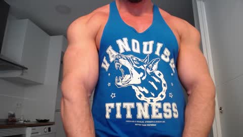 Snapshot of vecinito_ctb chatting on February 5, 12:38 pm Toni Martins online show from February 5, 12:38 pm