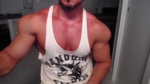 Snapshot of vecinito_ctb chatting on September 13, 11:10 am Toni Martins online show from September 13, 11:10 am