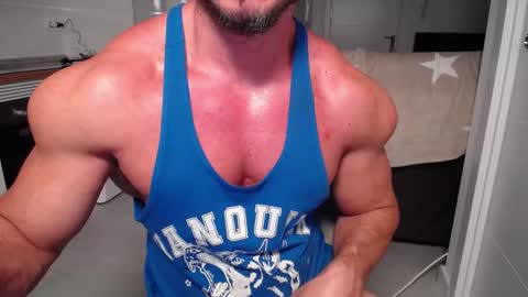 Snapshot of vecinito_ctb chatting on September 26, 7:01 am Toni Martins online show from September 26, 7:01 am