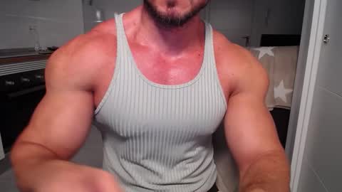 Snapshot of vecinito_ctb chatting on October 16, 9:21 am Toni Martins online show from October 16, 9:21 am