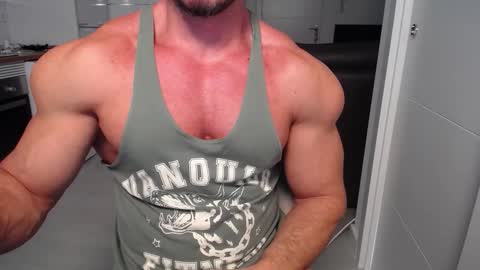 Snapshot of vecinito_ctb chatting on November 20, 11:10 am Toni Martins online show from November 20, 11:10 am