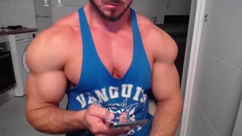 Snapshot of vecinito_ctb chatting on November 30, 1:04 pm Toni Martins online show from November 30, 1:04 pm