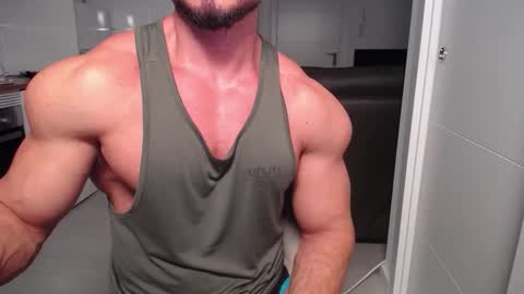 Snapshot of vecinito_ctb chatting on December 17, 11:16 am Toni Martins online show from December 17, 11:16 am