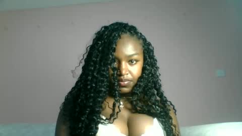 vee_quest online show from June 15, 7:49 pm