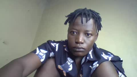 Vee tommy online show from December 9, 4:56 am