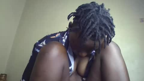 Vee tommy online show from December 9, 8:00 am