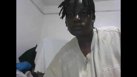 Snapshot of vee_tommy chatting on March 23, 2:26 am Vee tommy online show from March 23, 2:26 am