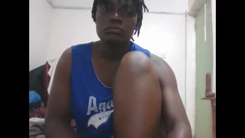 Snapshot of vee_tommy chatting on March 23, 2:43 pm Vee tommy online show from March 23, 2:43 pm