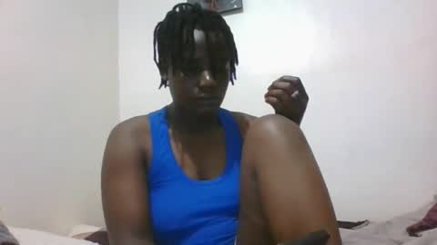 Snapshot of vee_tommy chatting on March 27, 3:01 am Vee tommy online show from March 27, 3:01 am