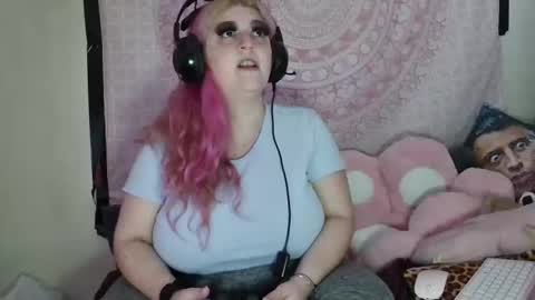 Snapshot of veelehanex3 chatting on December 17, 11:49 am Veronica Lehane online show from December 17, 11:49 am