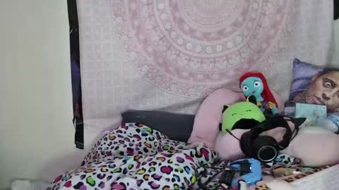 Snapshot of veelehanex3 chatting on December 31, 4:49 am Veronica Lehane online show from December 31, 4:49 am