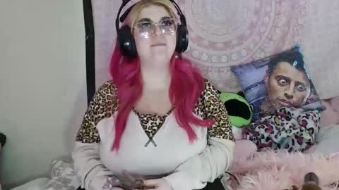 Snapshot of veelehanex3 chatting on January 16, 6:16 pm Veronica Lehane online show from January 16, 6:16 pm