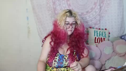 Veronica Lehane online show from July 26, 2:02 pm