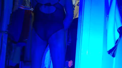 Snapshot of vegasmd chatting on February 1, 3:41 am vegasmd online show from February 1, 3:41 am