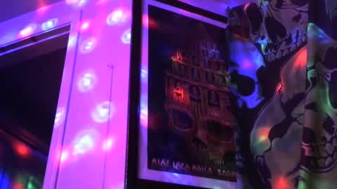 Snapshot of vegasmd chatting on February 19, 10:23 am vegasmd online show from February 19, 10:23 am