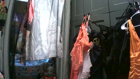 Snapshot of vegasmd chatting on October 1, 7:42 pm vegasmd online show from October 1, 7:42 pm