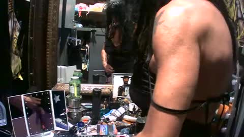 Snapshot of vegasmd chatting on October 2, 10:11 am vegasmd online show from October 2, 10:11 am