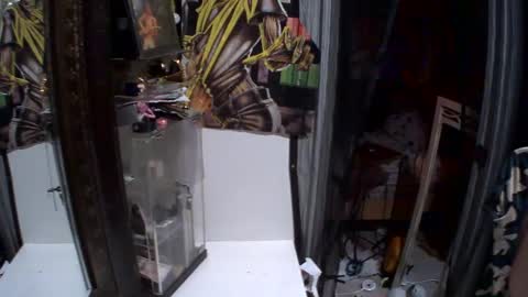 Snapshot of vegasmd chatting on October 10, 12:42 am vegasmd online show from October 10, 12:42 am