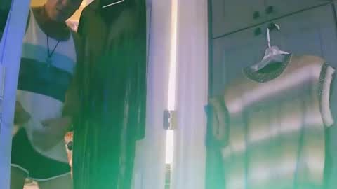 Snapshot of vegasmd chatting on October 24, 2:41 am vegasmd online show from October 24, 2:41 am