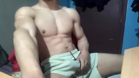 veilofstrength11 online show from December 17, 4:07 am