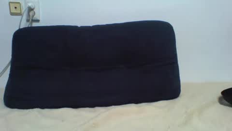 Snapshot of velian_hard chatting on November 22, 7:24 pm velian_hard online show from November 22, 7:24 pm