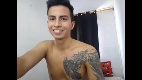 Snapshot of velk_hot1 chatting on January 14, 6:38 pm velk_hot1 online show from January 14, 6:38 pm
