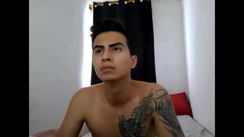 Snapshot of velk_hot1 chatting on January 23, 6:56 pm velk_hot1 online show from January 23, 6:56 pm
