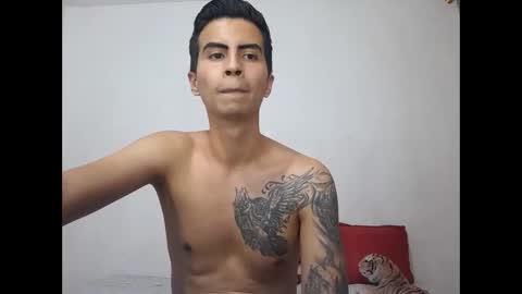 Snapshot of velk_hot1 chatting on February 15, 2:37 am velk_hot1 online show from February 15, 2:37 am