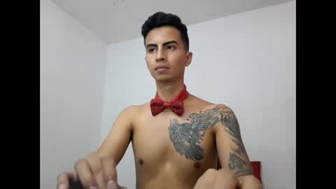 Snapshot of velk_hot1 chatting on February 24, 6:15 pm velk_hot1 online show from February 24, 6:15 pm
