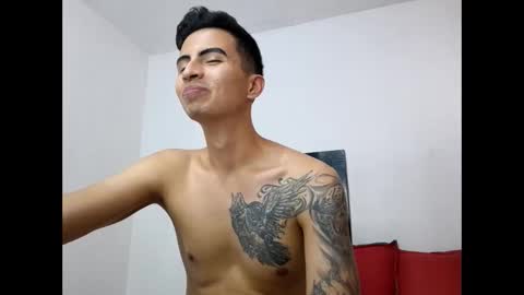 Snapshot of velk_hot1 chatting on February 28, 8:28 pm velk_hot1 online show from February 28, 8:28 pm