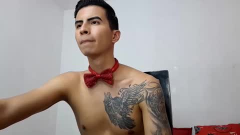 Snapshot of velk_hot1 chatting on March 11, 9:15 pm velk_hot1 online show from March 11, 9:15 pm